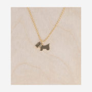 Collier avec pendentif petit chien
